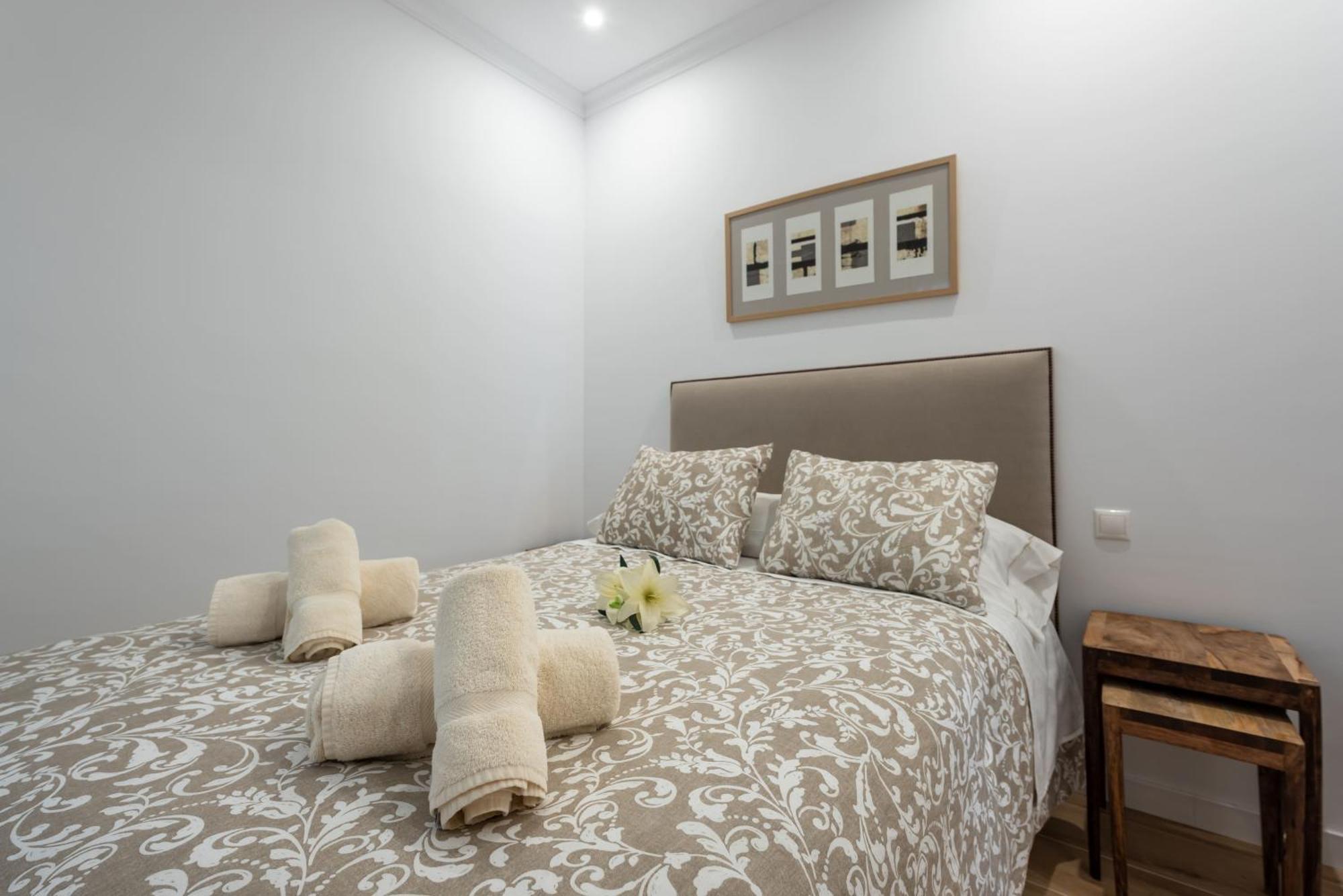 Moderno Apartamento L Marbella Exterior foto